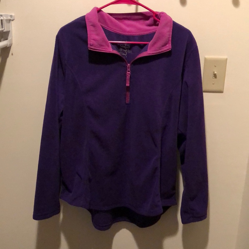 Fleece sweatshirt